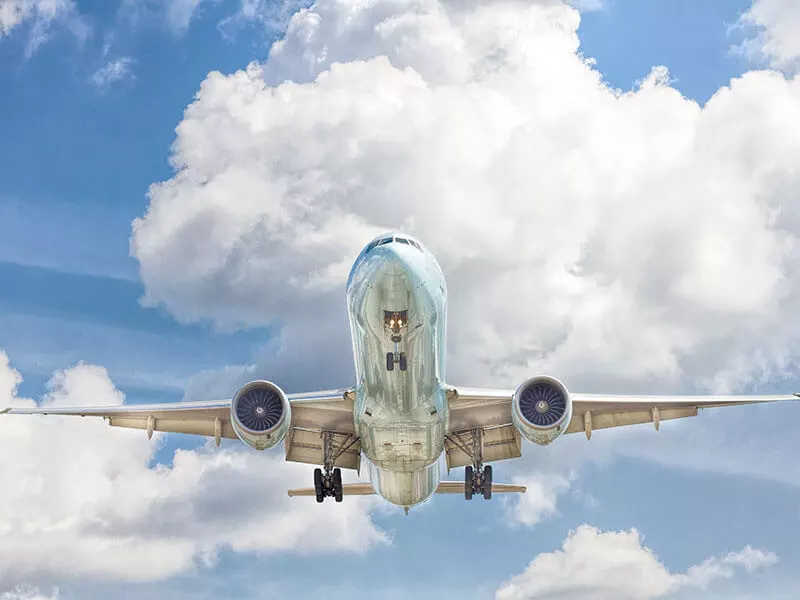 AirPlane-view-from-below-toward-the-sky